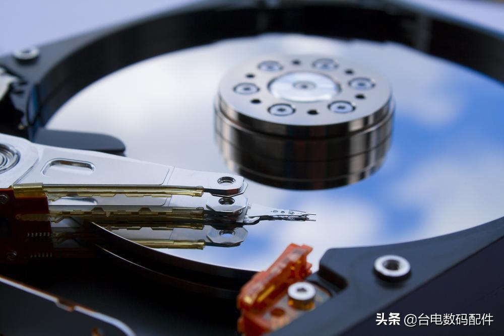 win10磁盘碎片整理伤固态硬盘,磁盘碎片主要是怎么产生的