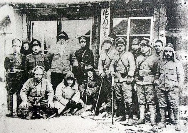 四个特务侦查敌情全集,四个日本特工潜入八路军内部