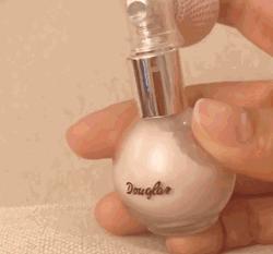 美颜都比不上它！这瓶珠光粉真的美哭我！