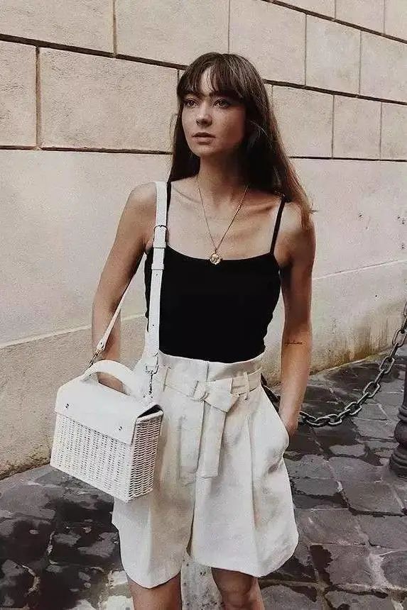 今夏流行穿亚麻高级炸了,今夏流行穿亚麻清凉解暑还显气质