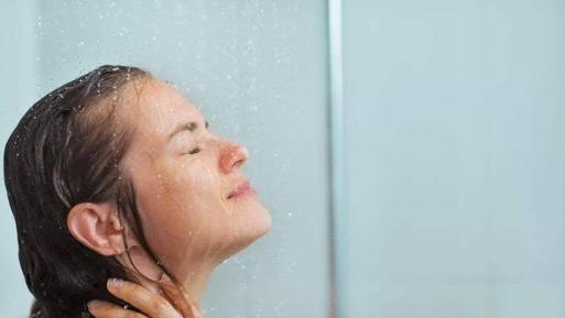 女人月经两天吃什么好,月经期间可以每天清洗嘛