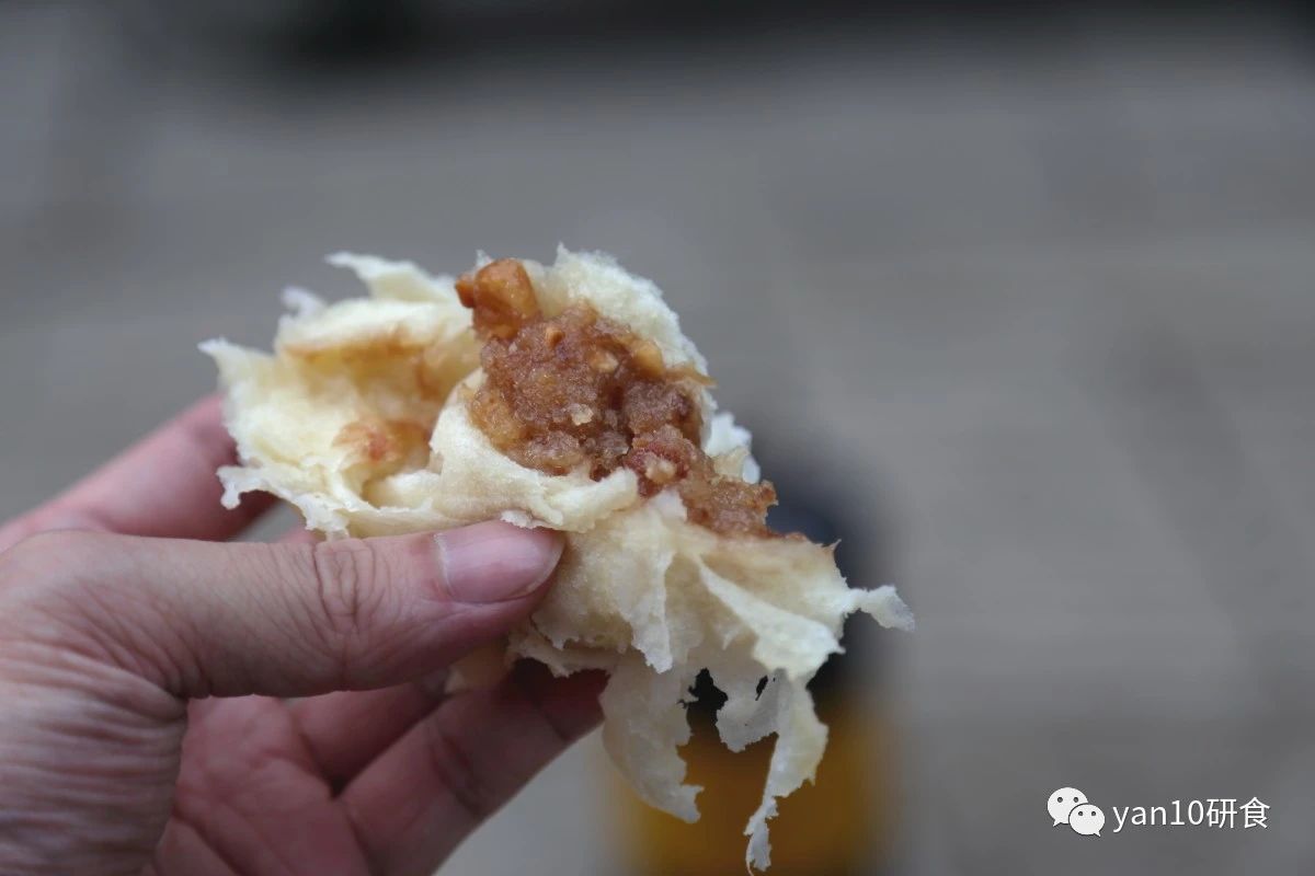 昆明滇池美食推荐菌火锅,滇池边菌子火锅