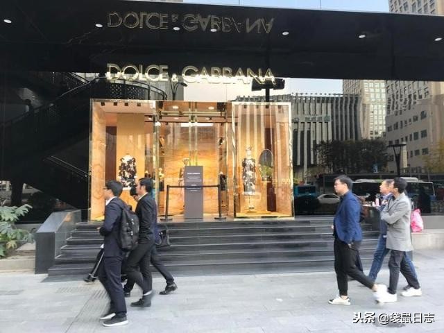 DG顾客退预存金,dg柜姐回应退款预存金