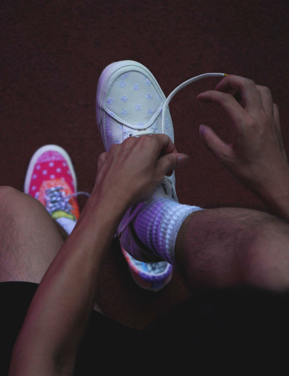 vans推荐高颜值神鞋,vans白色绣花鞋子