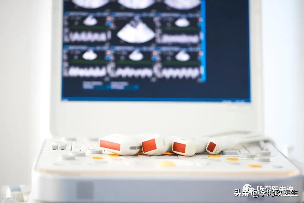 男子胸痛抢救成功,男子突发心梗医生做心肺复苏