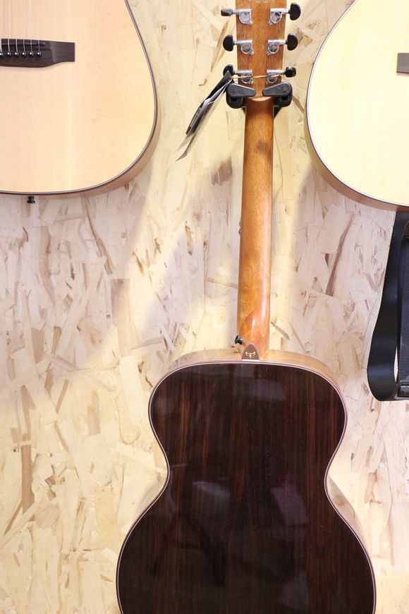 怎么挑选一款好的吉他,新手怎么选吉他形状