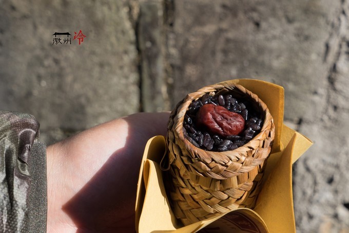 「徽州冷」宏村秋深晴少，友谊地久天