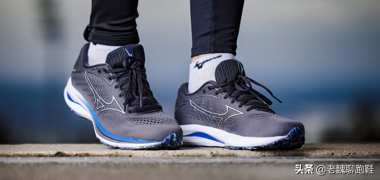 亚瑟士和美津浓跑鞋哪个耐用,美津浓亚瑟士有二百多的跑鞋吗