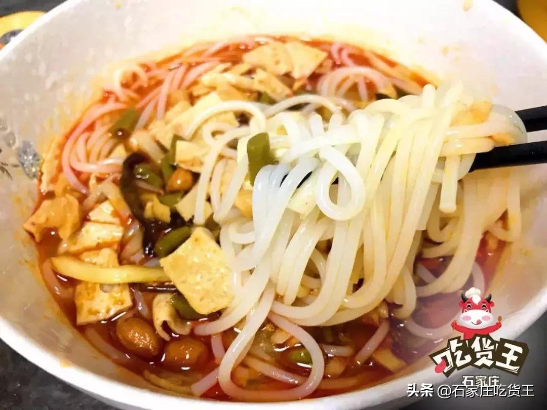 煮螺蛳粉邻居报警,螺蛳粉臭气熏天