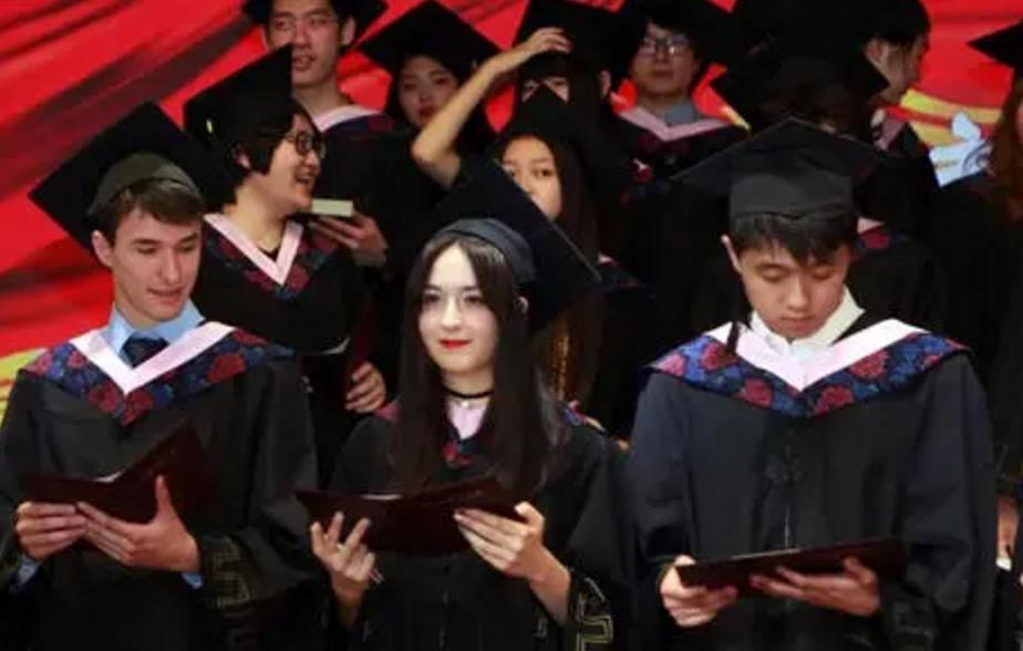 海归回国真的好就业吗,出国留学花了400多万回来打算啃老