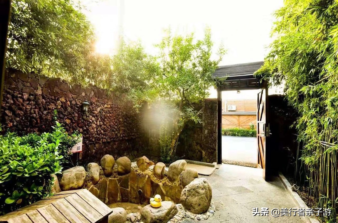 这些网红私汤小院，泡汤看星空，撸串火锅样样美