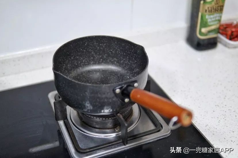 章丘锅优缺点,章丘锅对比日本锅