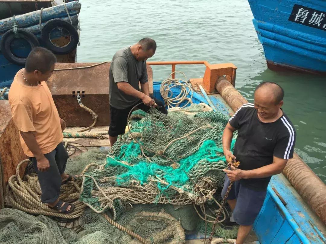 有一种炫富叫青岛开海啦,青岛炫富最新方式