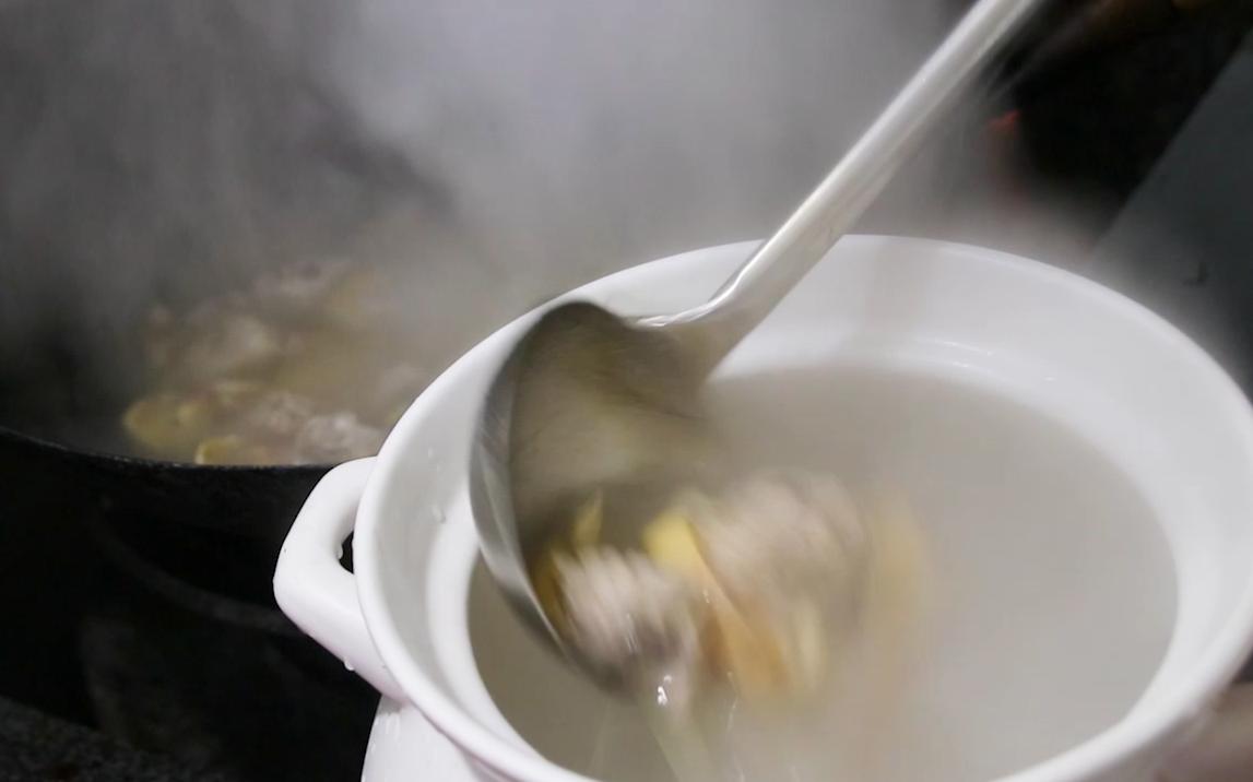 一岁宝宝辅食墨鱼排骨汤做法大全,墨鱼怎么做好吃最有营养