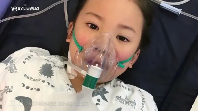 妈妈与在天堂的女儿“重逢”:“娜妍，一路走好。”