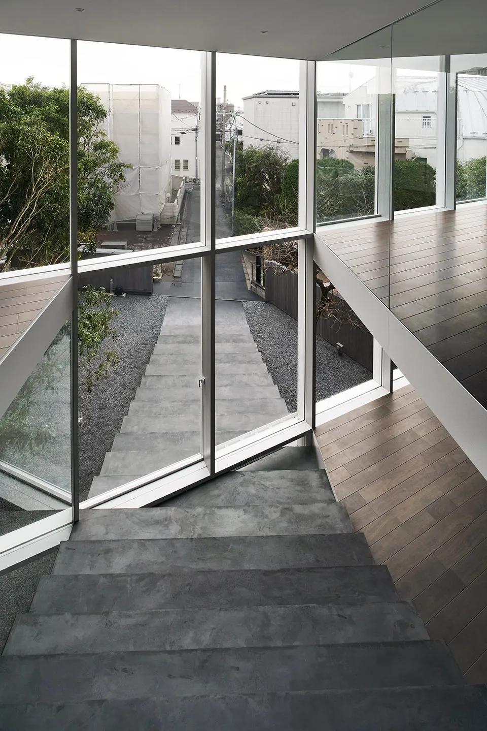 小户型极简装修风格日本,日本十几平米的房子经典设计