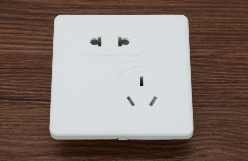 德力西五孔插座测评,插座测评排行榜