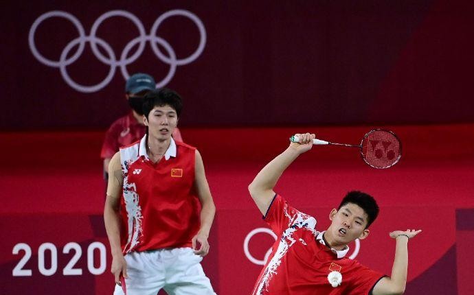 国羽奥运冠军惨遭0-2血洗出局,国羽3比1输球视频