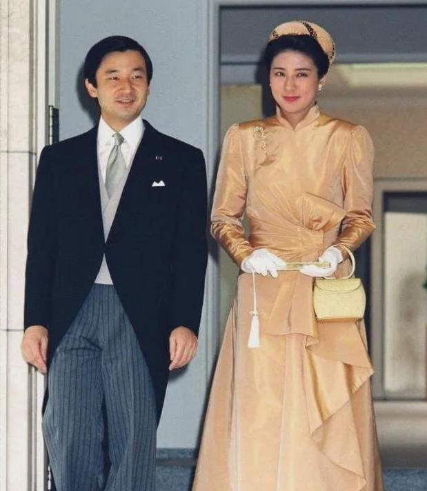 雅子成为太子妃不容易，因身高超过1米62，所以被日本皇室嫌弃