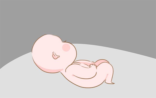 宝宝放屁臭，除了便秘之外还有这3个原因，宝妈可不能忽视