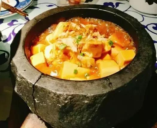 济南50家太太太好吃的餐厅，你吃过10家算我输！