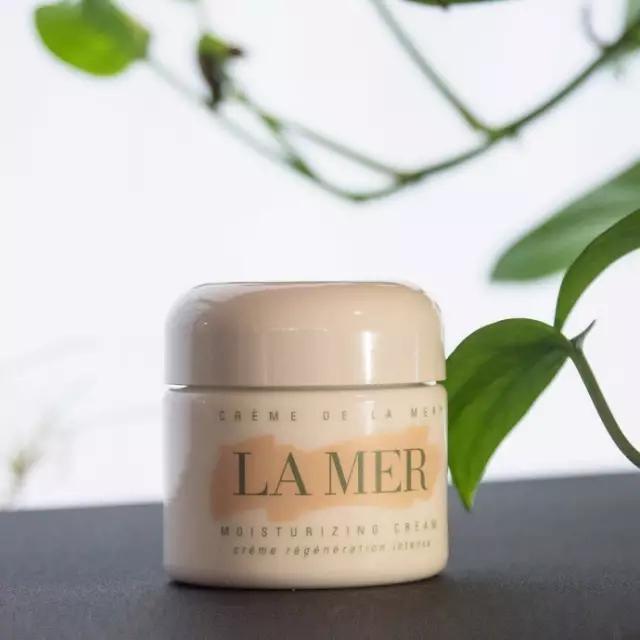 看完别人家的化妆台，可能买了假的化妆台