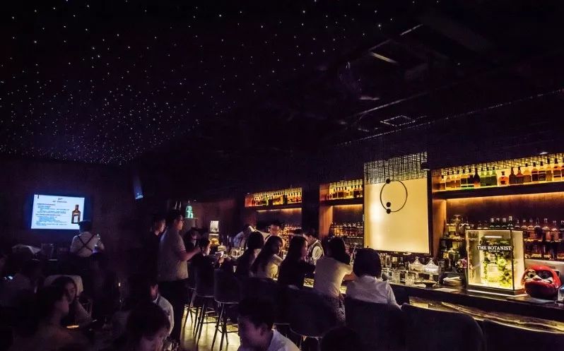 城南夜生活怎么样,城南夜晚生活视频
