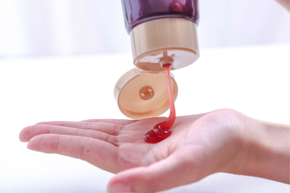 细软塌发质多久洗一次头发,怎样拯救一天就油的头发