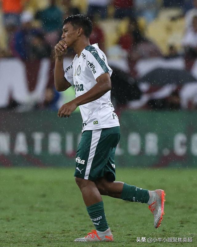 17岁贝隆进球集锦,巴西新星球员17岁
