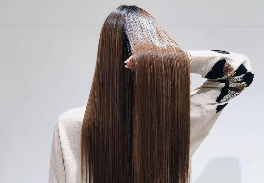 发梢干枯分叉如何剪掉,发梢干枯分叉剪了管用吗