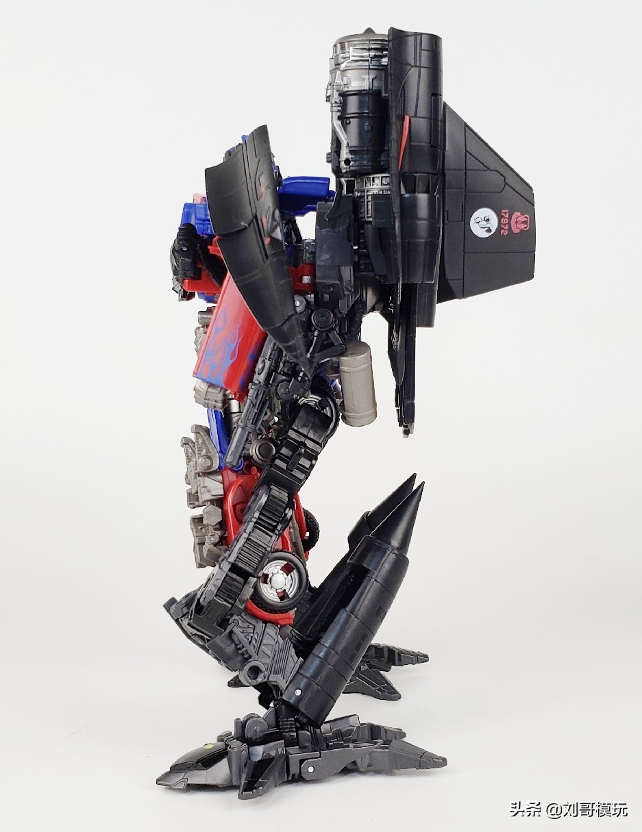 擎天柱最强形态变形金刚4,擎天柱和天火擎天柱合体