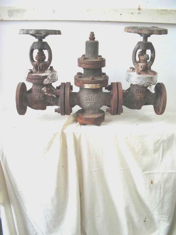 静物素描和石膏素描哪个简单,素描苹果明暗交界线素描静物教学