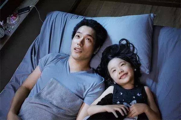 《白兔糖》：世间苦短，给你一颗甜甜的糖