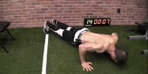 女士锻炼胸部运动无器械,不用器械锻炼上胸的动作