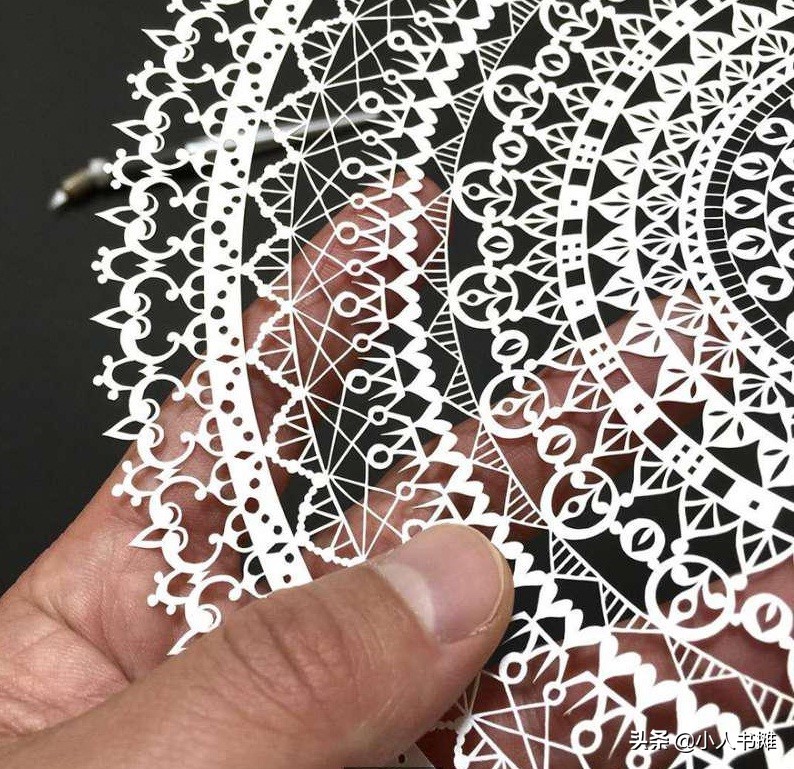 日本剪纸大神,龙猫剪纸手工制作