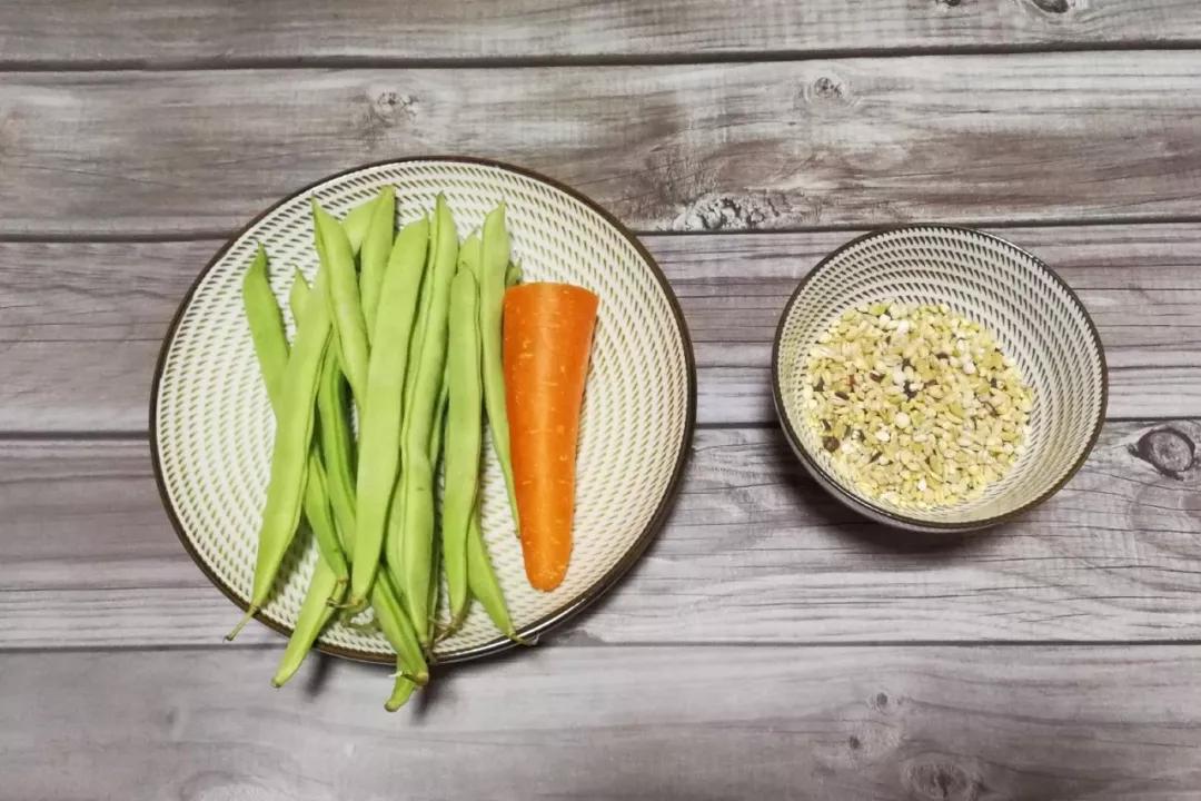 素食食谱分享荠菜豆腐羹,食之以素