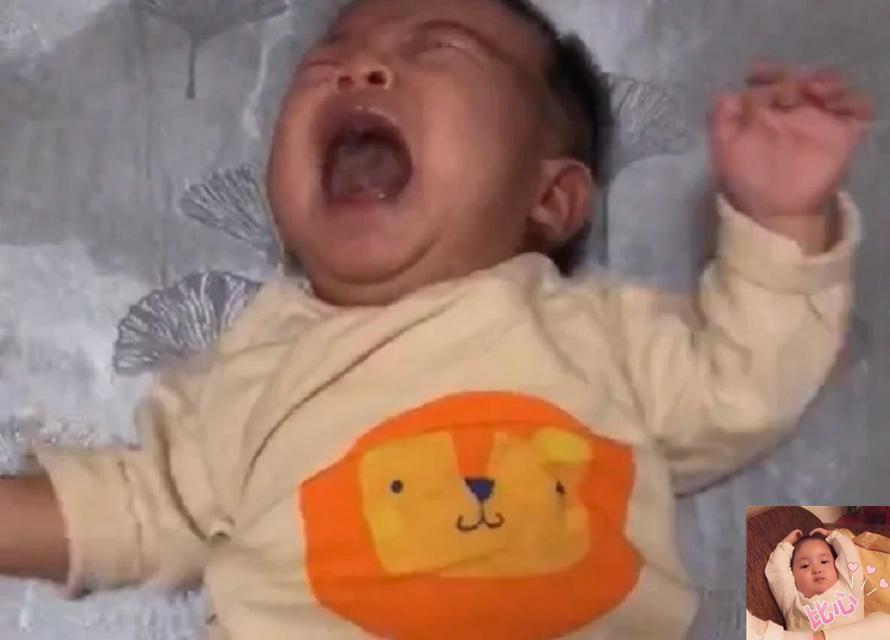 宝宝习惯性哭闹的原因和解决方法,宝宝老是哭妈妈崩溃