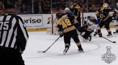 蓝调拿下球队首个斯坦利杯总冠军，奥赖利荣膺季后赛MVP