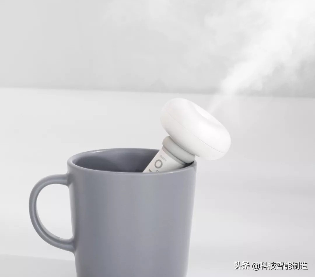 加湿黑科技，采用超声波雾化原理，每秒震动1500000次，颠覆传统