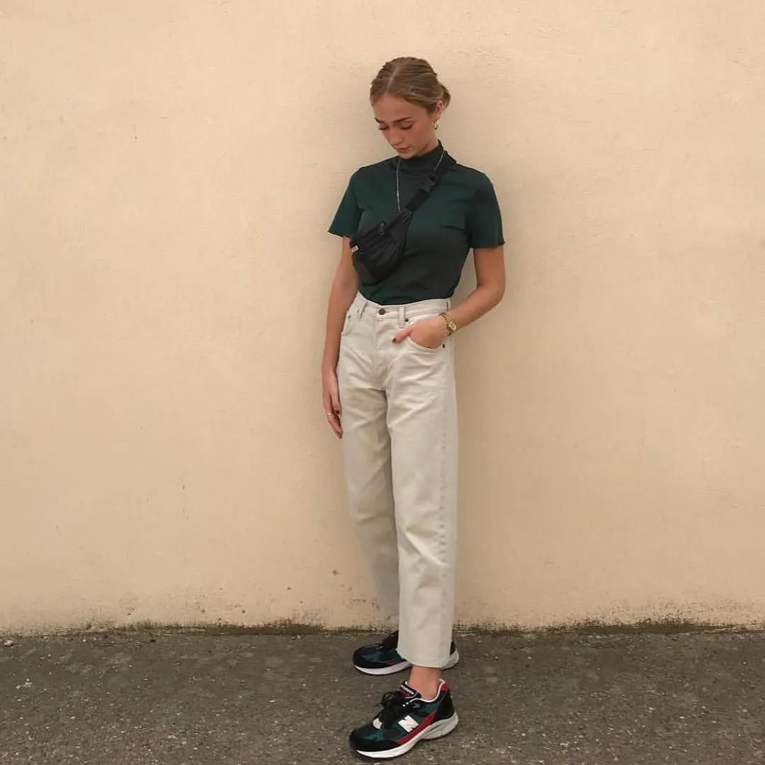 微胖女人穿T恤时，要记住“4不要”，不然显胖还显矮，很没气质