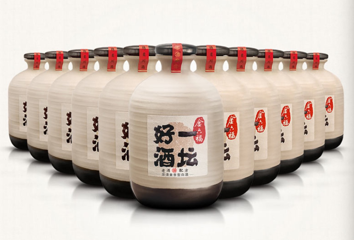 酒经沙场的大牛推荐，春节家宴喝什么酒，白的居多红的不多