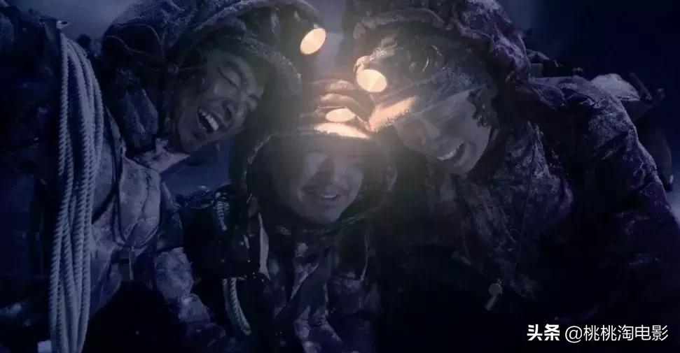 这部神仙阵容的国庆档大片，可以提前看到了