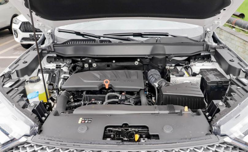 哈弗h6第三代1.5t最低配评测,哈弗h62021款1.5tgdi自动冠军版