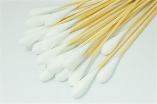 狗狗剪毛剪到肉了,狗狗剪毛剪了一个伤口