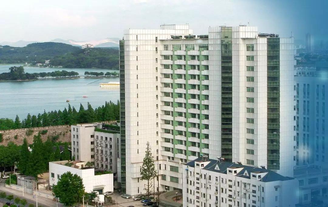 喜讯！江苏省肿瘤医院成为“放射医学”本科专业教学基地