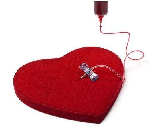 输血为什么能感染肝炎,输血感染艾滋病是谁的责任