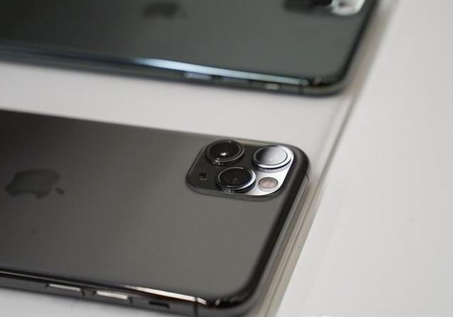 为什么有些人喜欢买iphone,为什么有很多人喜欢买苹果iphone