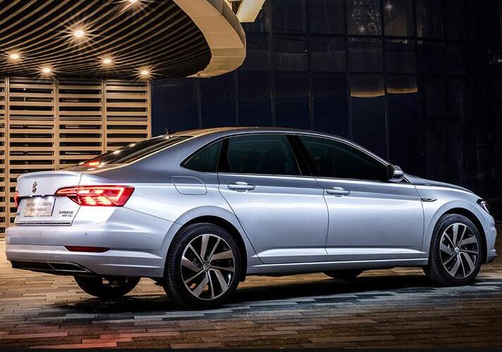 2022新款大众速腾海外试驾,新款大众速腾哪款最值得购买