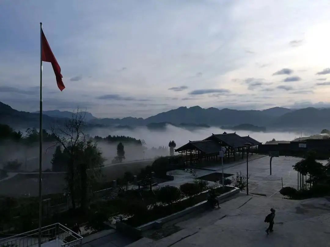 这所大山里的未来学校，破解了我们针对教育创新的认识误区