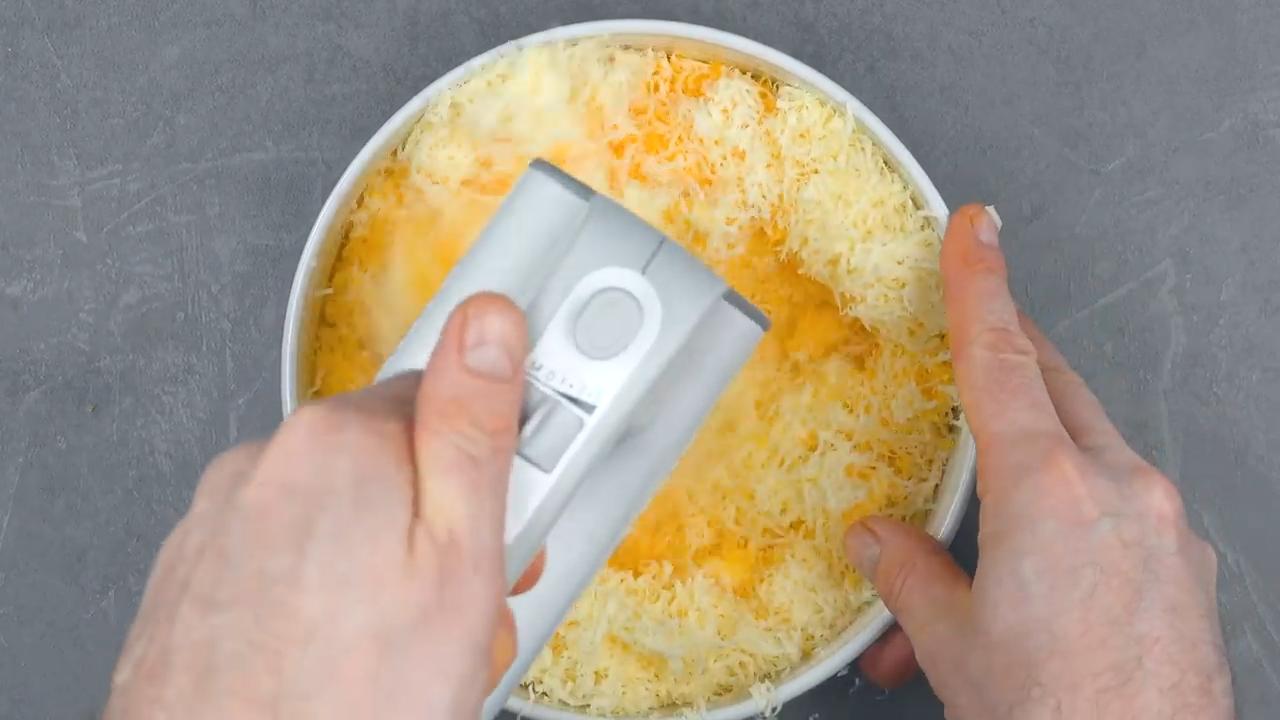 6个蛋戚风蛋糕100%成功,经典的芝士爆浆蛋糕在家也能做